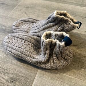 Bombas Gray Wool Gripper
Slippers Socks Women’s Size Medium